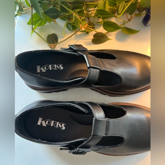 NWOT Mary Jane’s - Picture 3 of 5